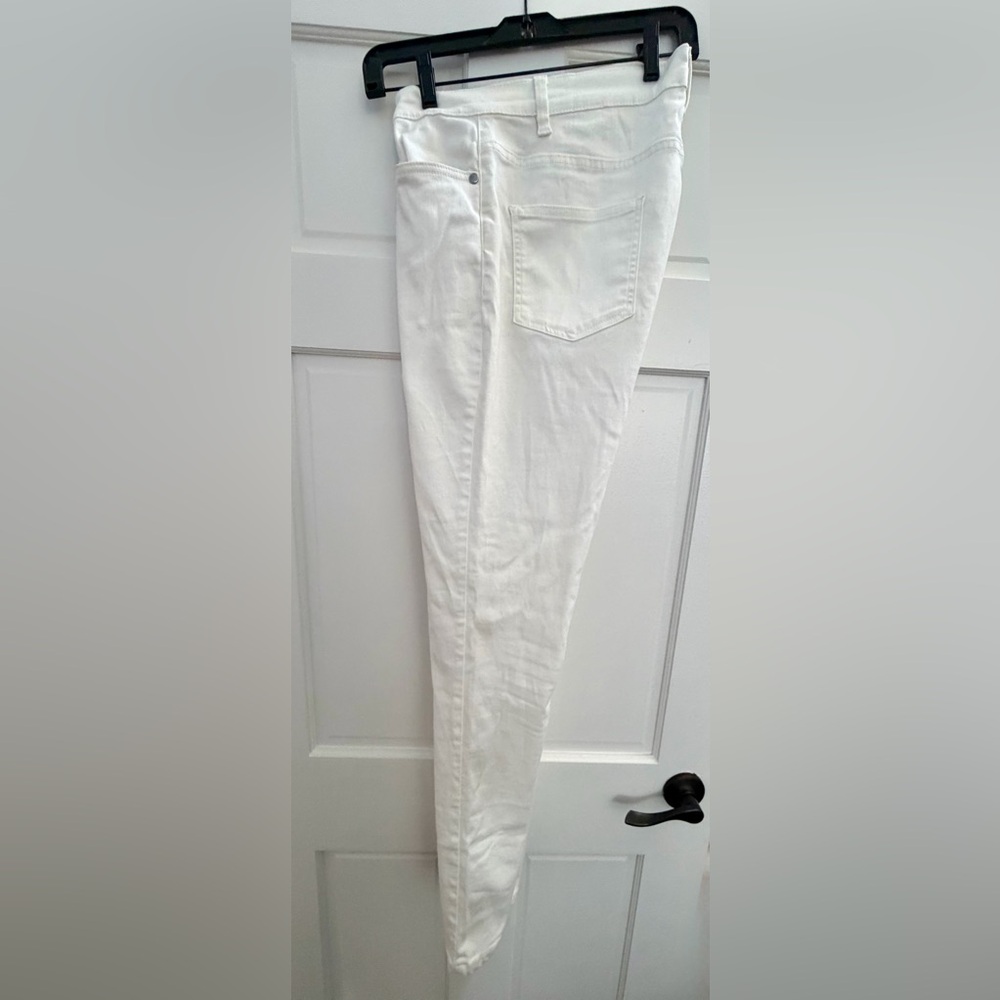 Venus White Women's Skinny Jeans